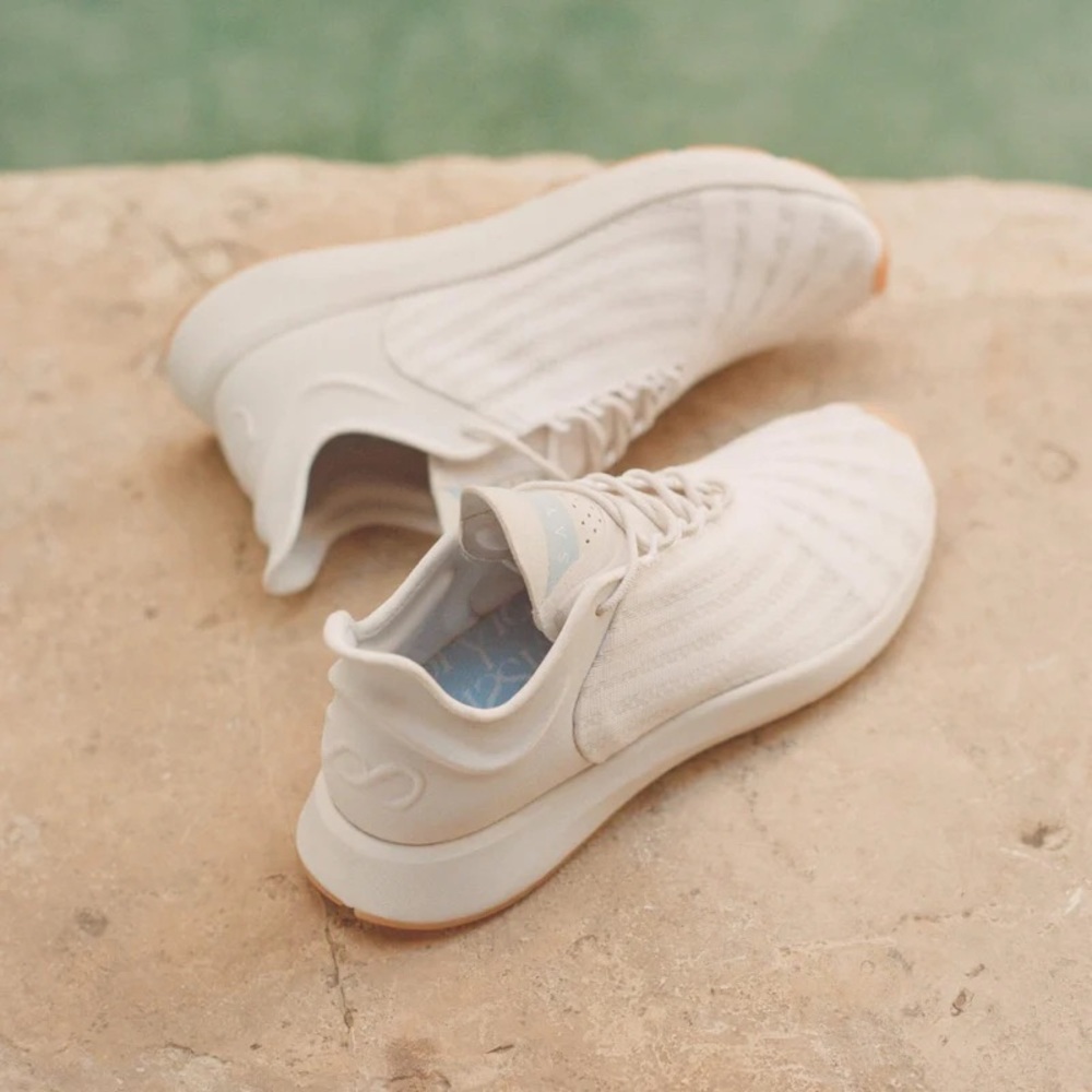 Saysh One White Everyday Sneaker